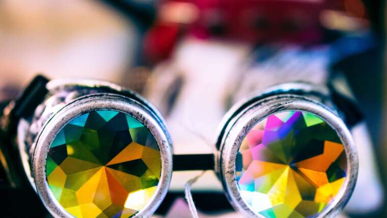 Viirus kui igaühe oma mõte, tegu ja lugu