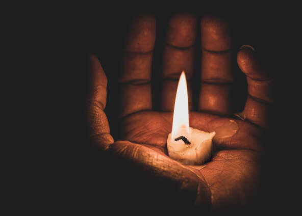 Elust ja surmast, kaotustest ja leinast.